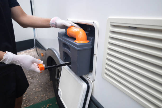 Porta potty delivery and setup in La Mesilla, NM